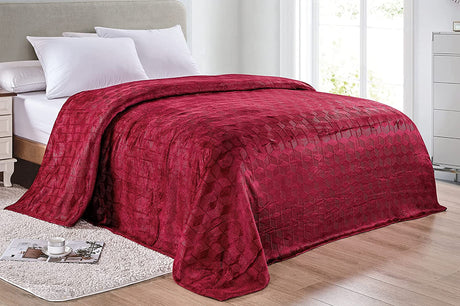 Ultra plush by decor&more chevron arrow jacquard microplush blanket