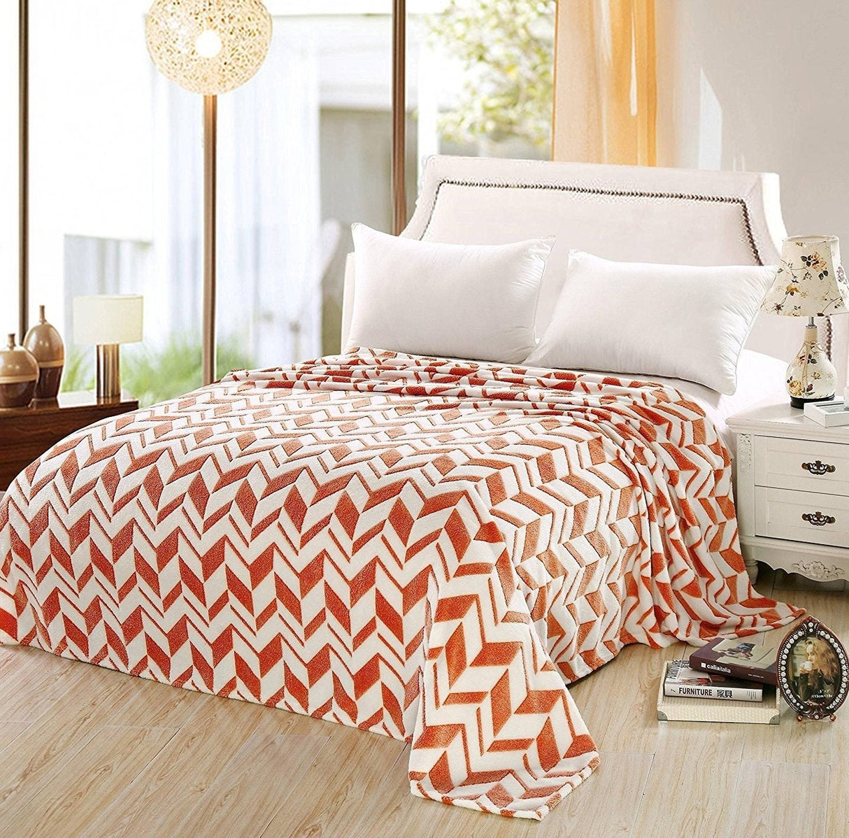 Decor&More Ultra Lush Microplush Chevron Shock Wave Microplush Blanket