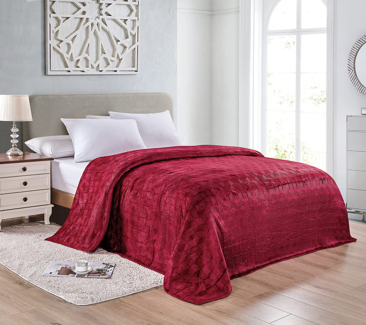 Ultra Plush by Decor&More Amrani Chevron Arrow Jacquard Microplush Blanket