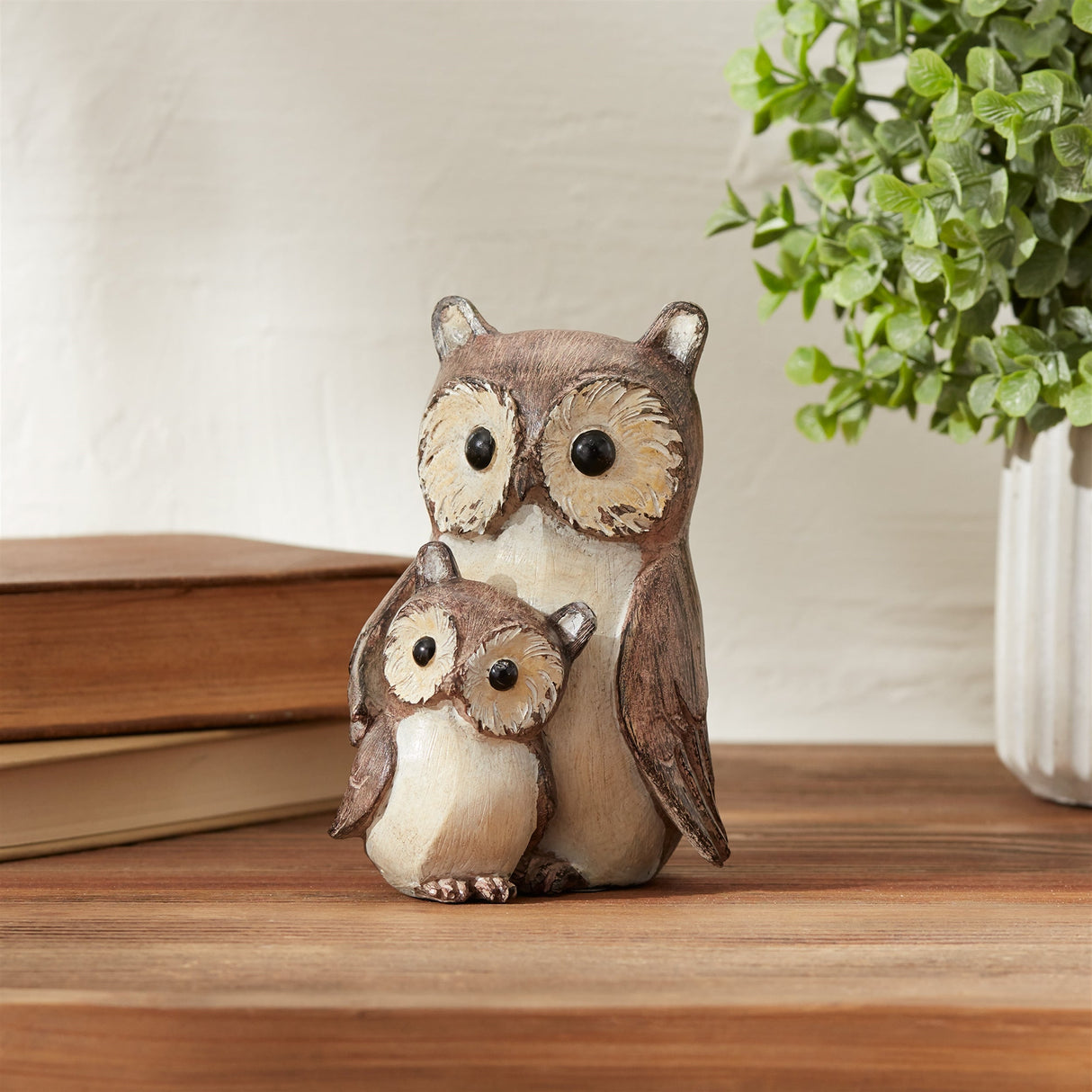 Woodland owl with baby figurine (set of 4)