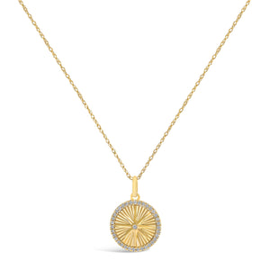14K Yellow Gold 1/5 Cttw Diamond Starburst Fluted Medallion Pendant Necklace