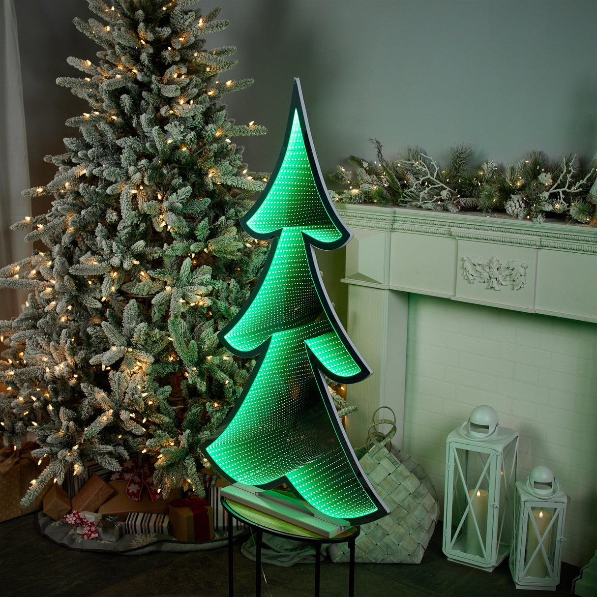 Green pine tree ekkolight 46"h