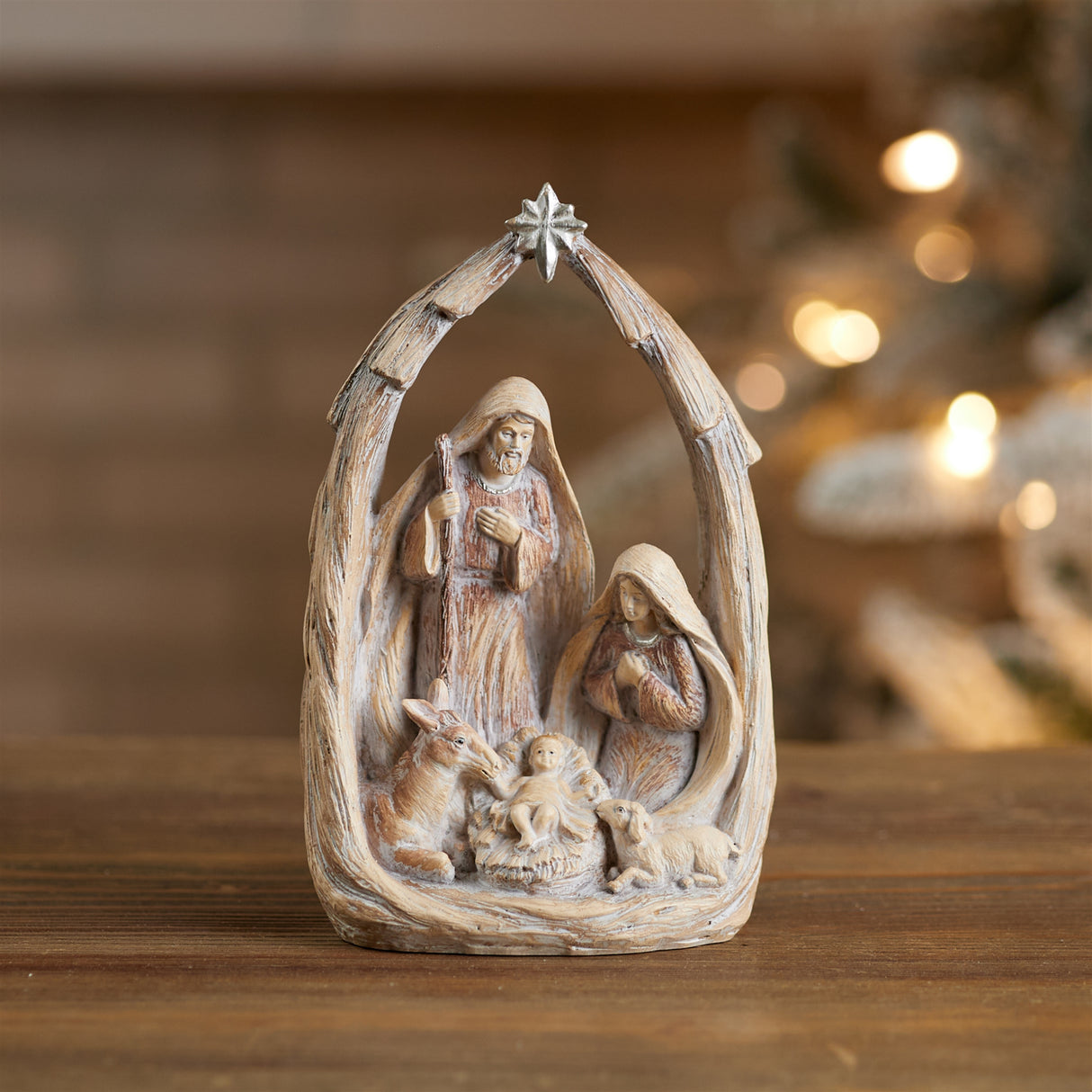 Holiday nativity scene display 8"h