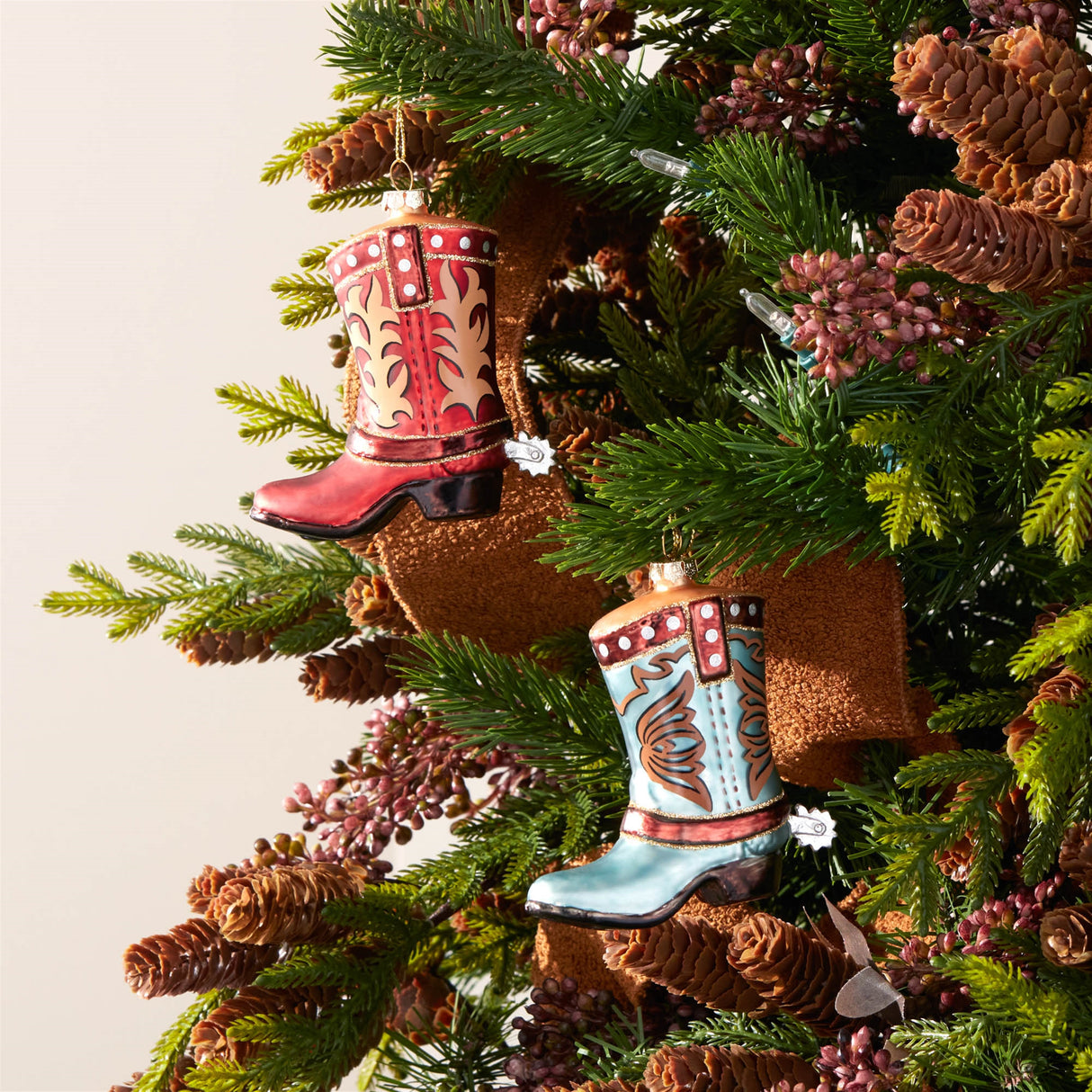 Glass cowboy boot ornament (set of 6)