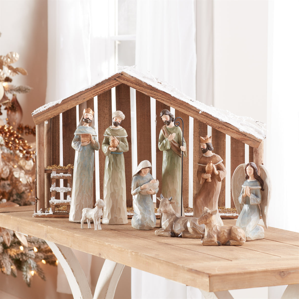 Modern holiday nativity figurines (set of 9)