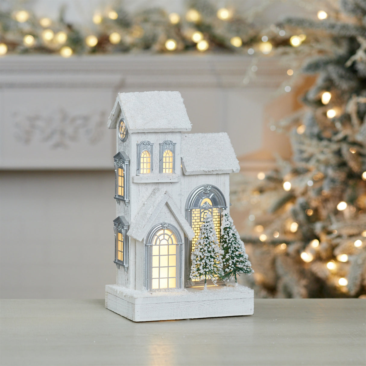 Led flocked wooden house 14.5"h