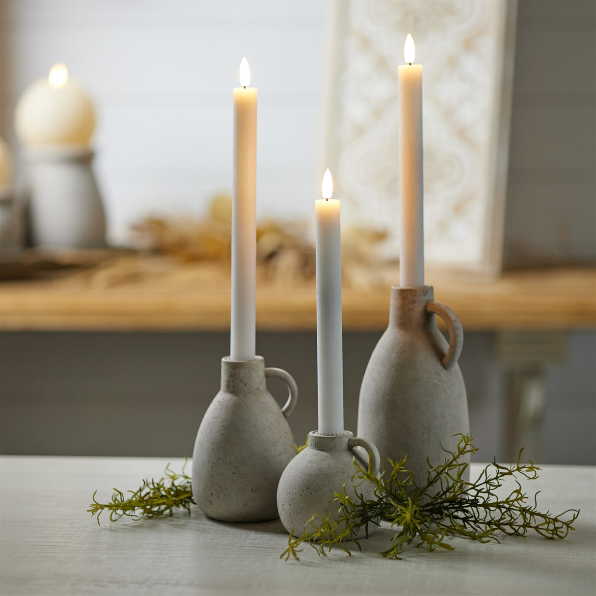 Fia wick white taper candle (set of 2)