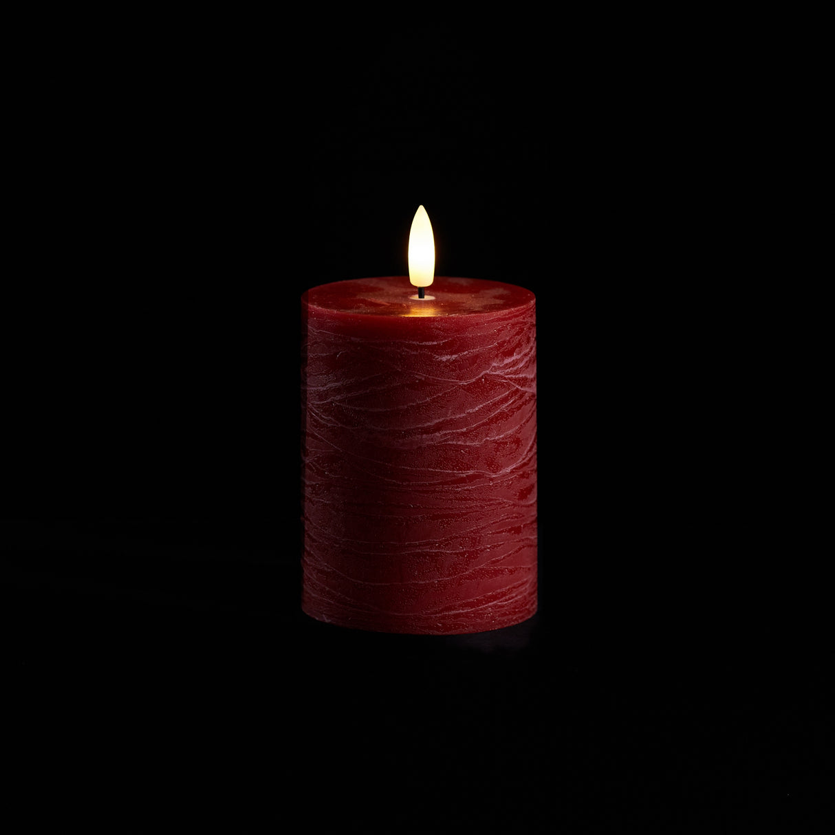 Fia wick red pillar candle (set of 2)