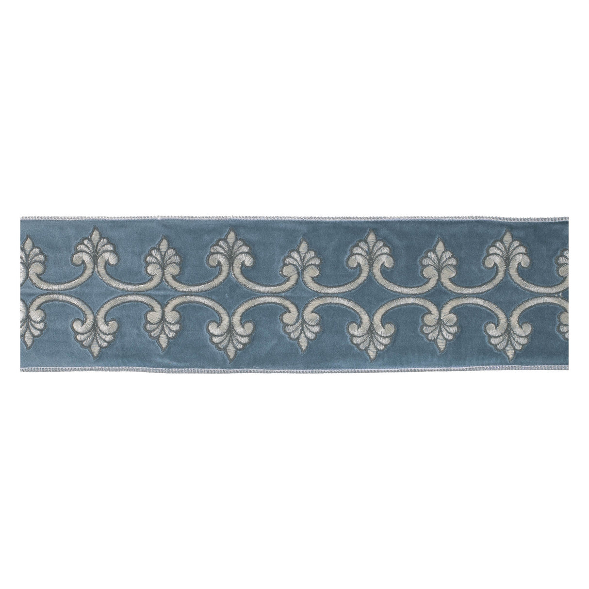 Ornate embroidered wired ribbon 4" x 5 yds.