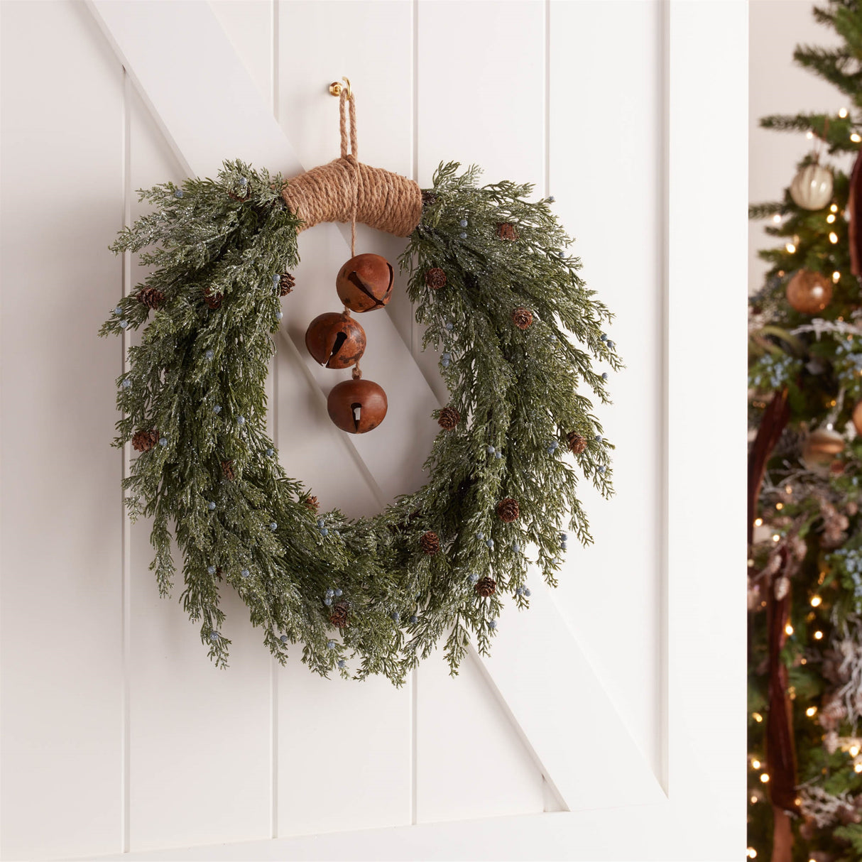 Glittered pine with sleigh bell wreath 22"d
