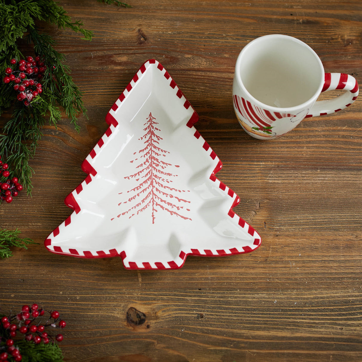 Ceramic pine tree platter (set of 2)