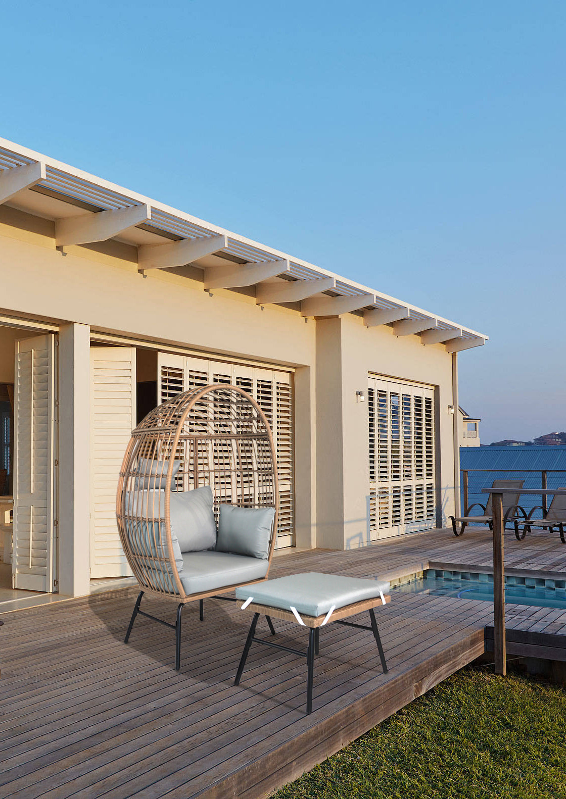 Outdoor garden wicker egg chair and footstool patio chaise