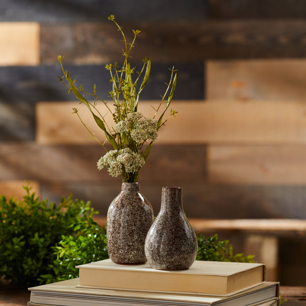 Speckled ceramic bottle vase (set of 2)