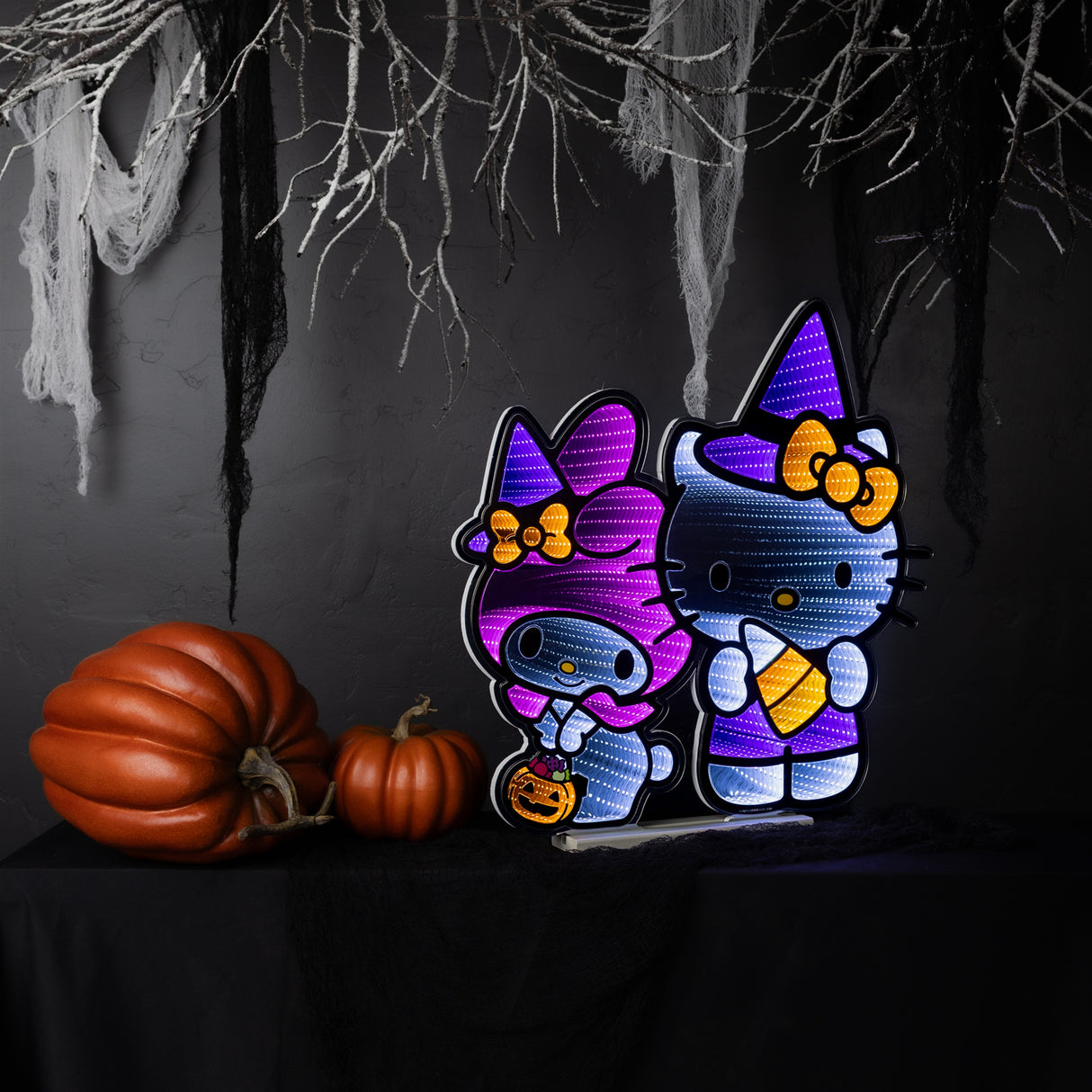 Hello Kitty and Friends Halloween Ekkolight  24”H