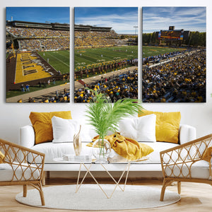 University of Wyoming Cowboys Football Team Print - Laramie