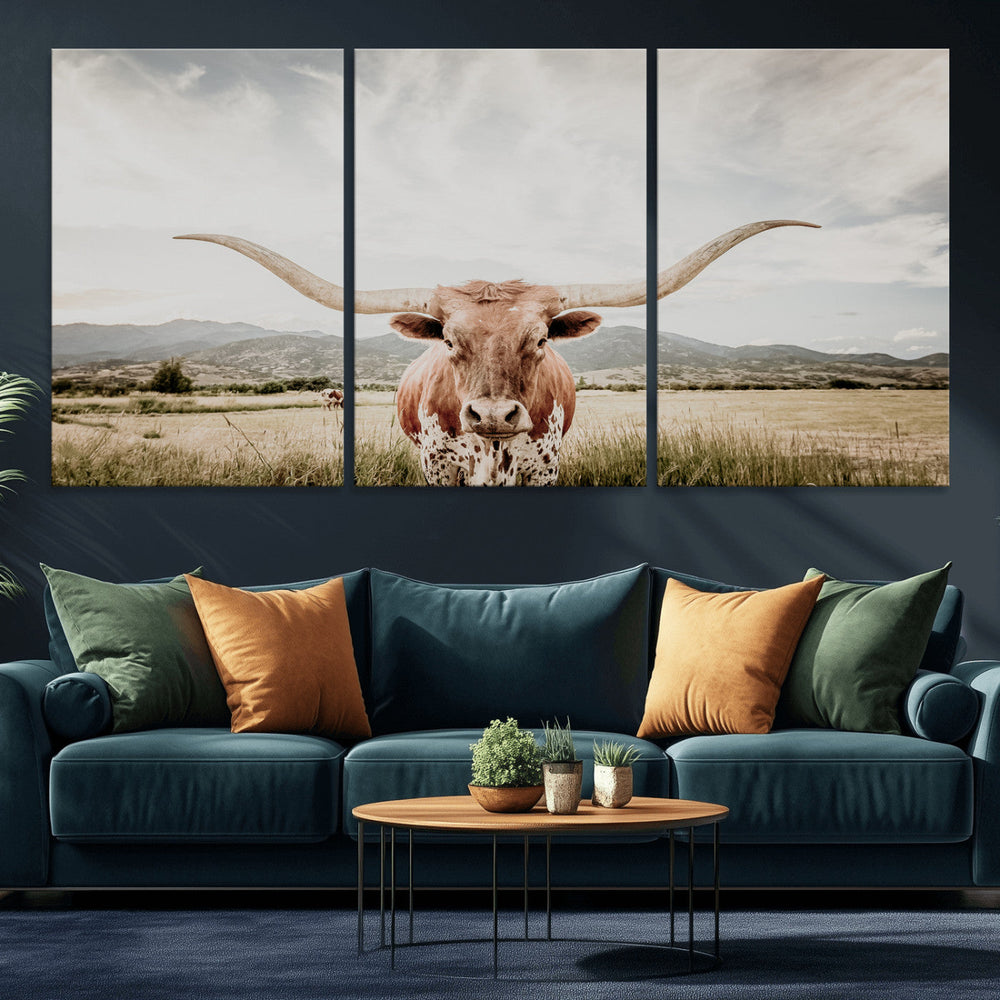 Texas Longhorn Wall Art Canvas Print – Framed Western Cow