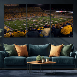 West Virginia Uni Mountaineers Football Team Print - Milan