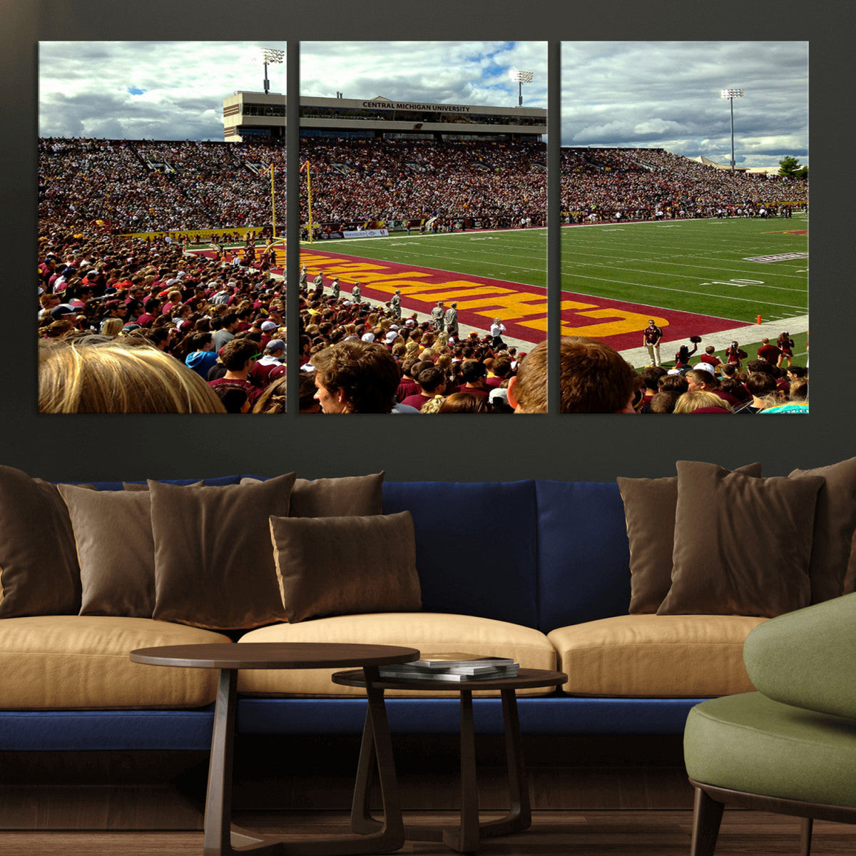 Central Michigan University Chippewas Football Team Print -