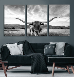 Longhorn Black and White Wall Art – Rustic Western Bull