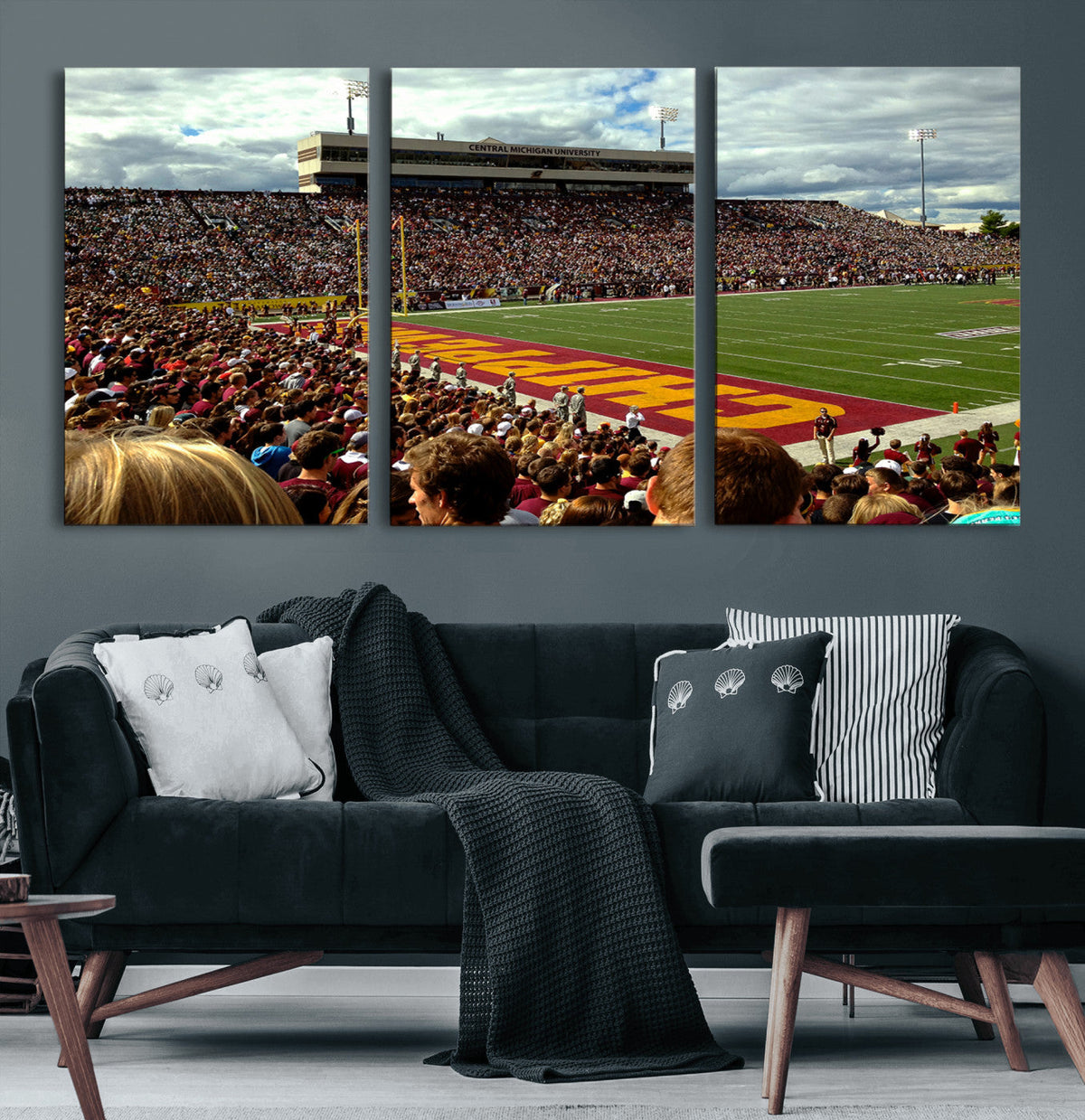 Central Michigan University Chippewas Football Team Print -