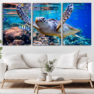 Underwater Sea Turtle Wall Art Canvas Print – Vibrant Ocean