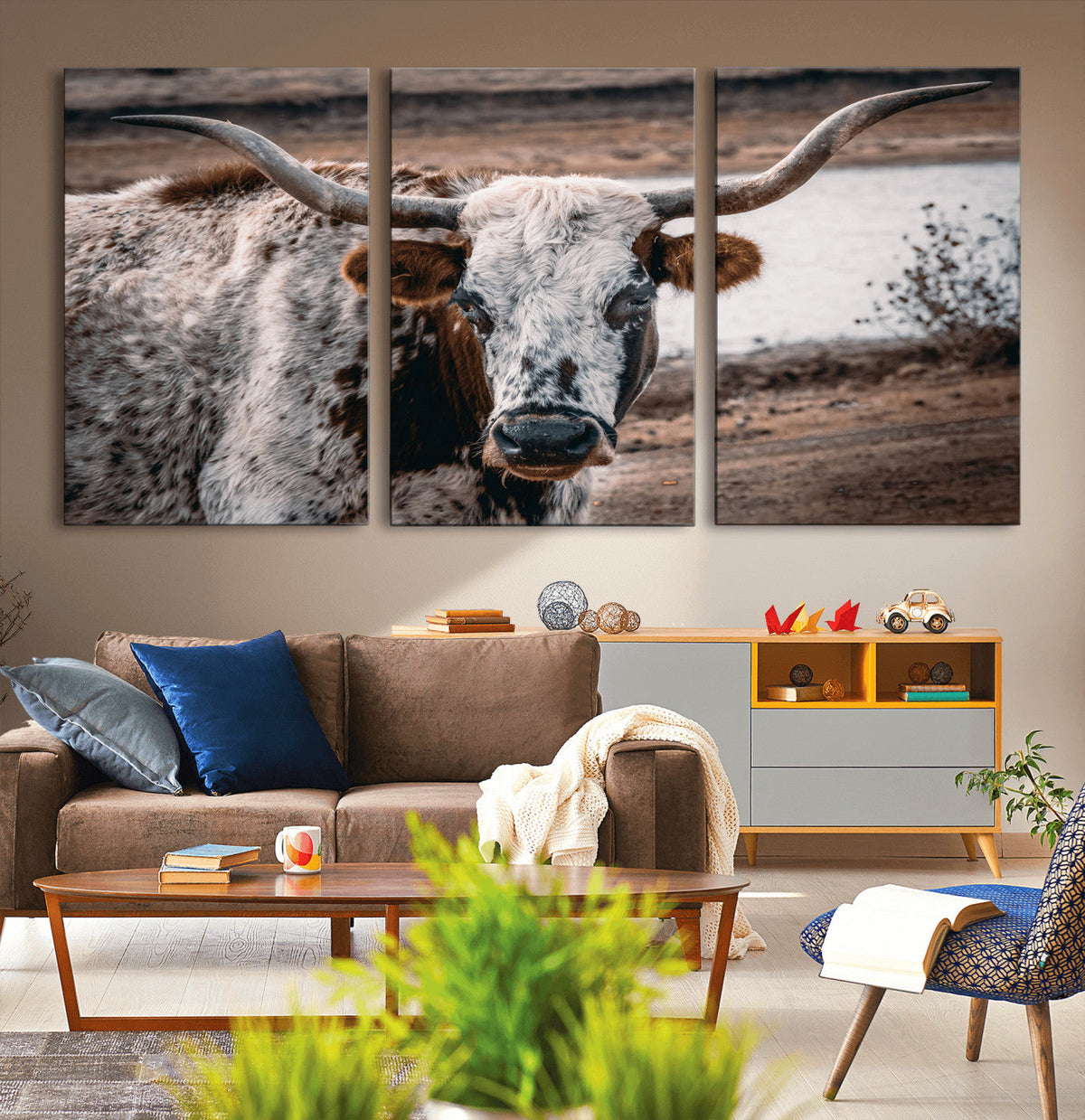 Texas Longhorn Wall Art Canvas Print – Framed Spotted Bull