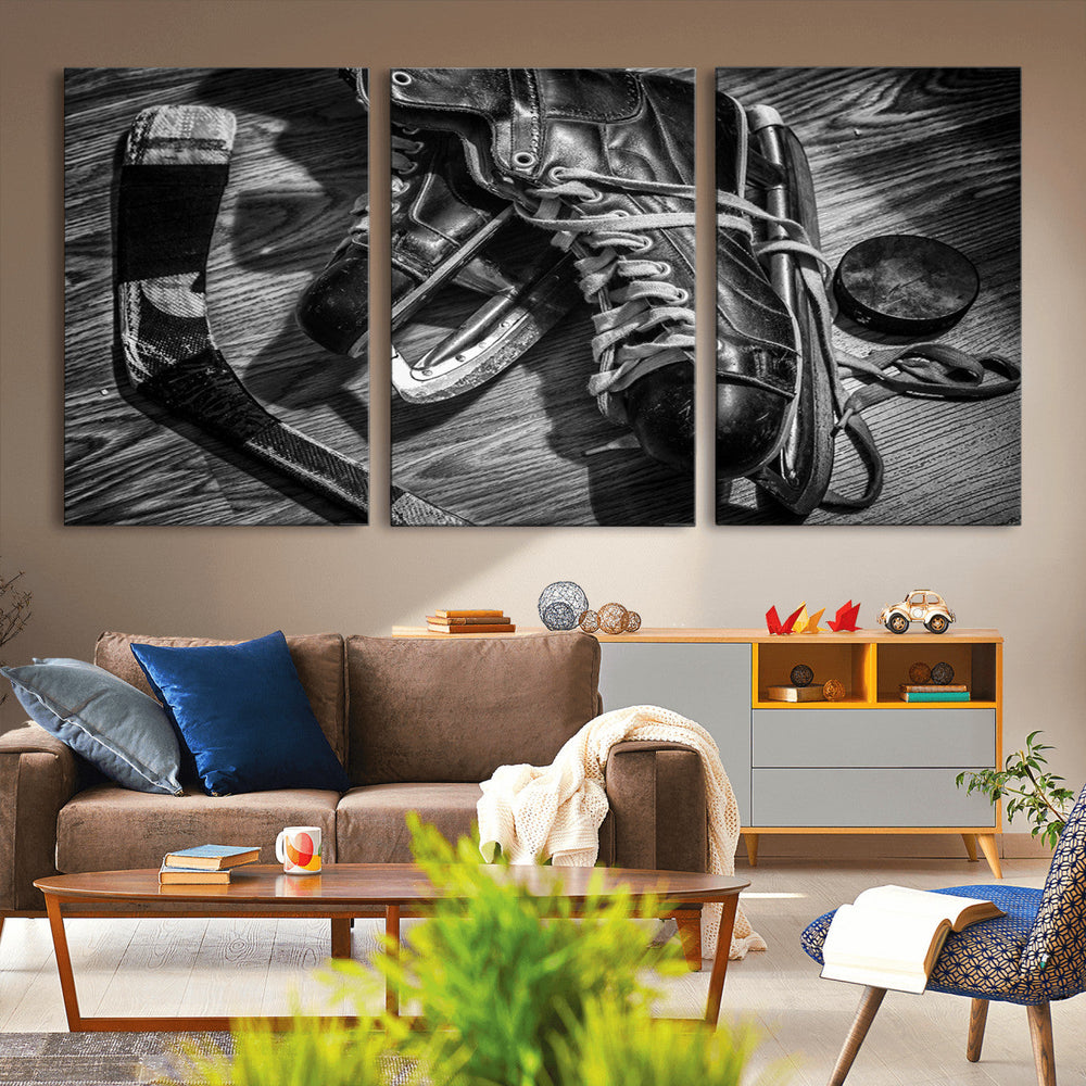 Old Pair of Mens Skates Wall Art Canvas, Men Skates Wall Art