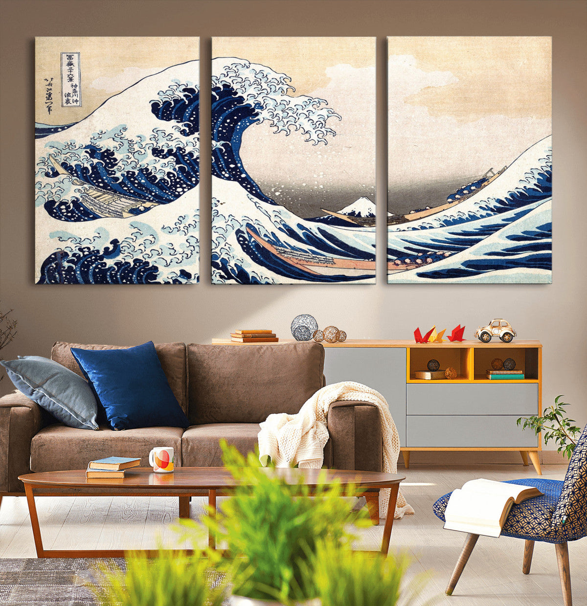 Hokusai: The Breaking Wave off Kanagawa Canvas Print