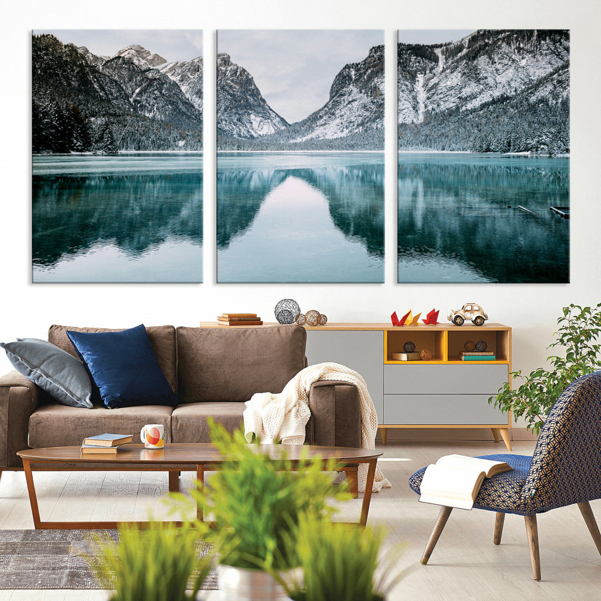 Mountain Lake Wall Art Canvas Print – Framed Toblacher See