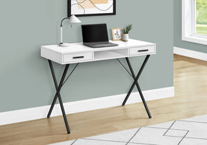 Computer Desk with Storage Drawers in Contemporary Style