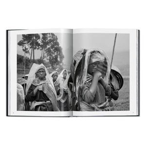 Sebastião Salgado. Workers. An Archaeology of the Industrial Age (English)