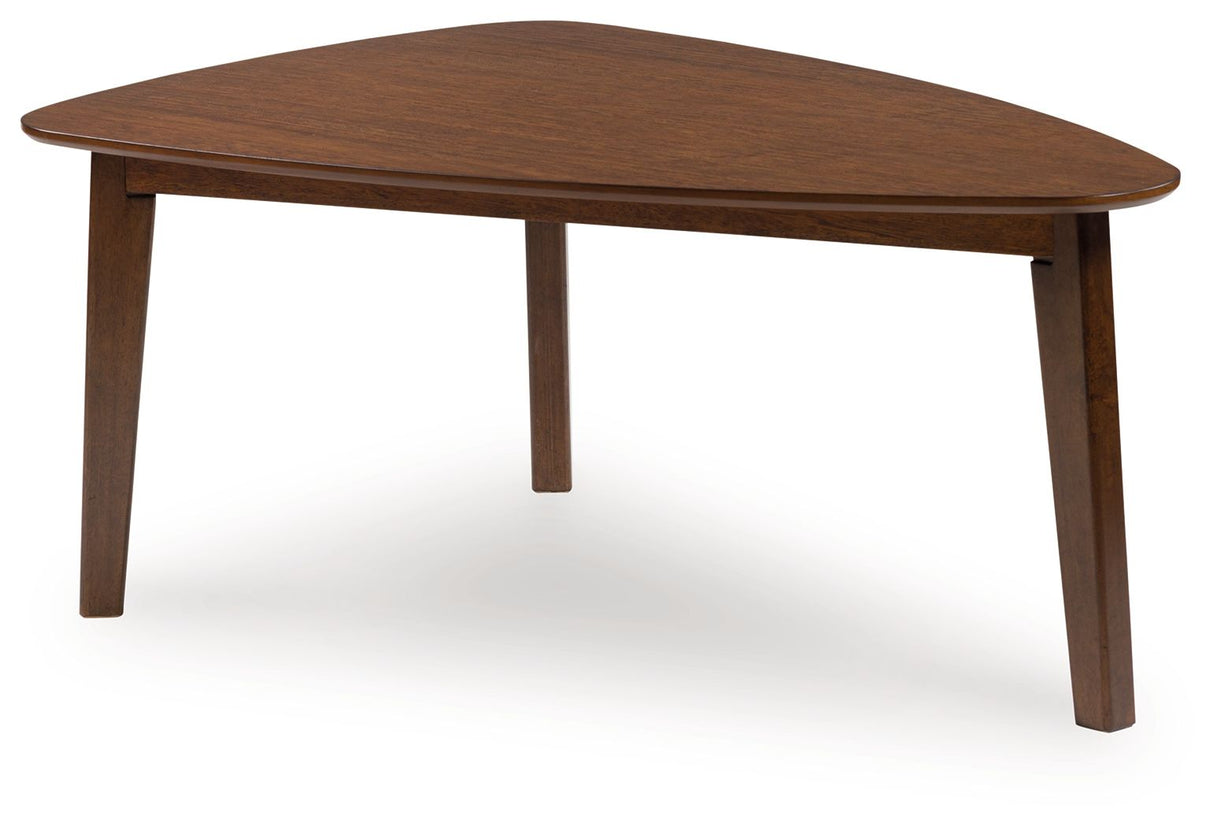 Lyncott - Occasional Wood Table Set (Set of 3) - Brown