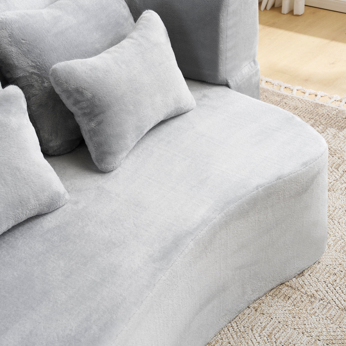 Queen Size Modern Light Grey Floor Sofa with 4 Pillows