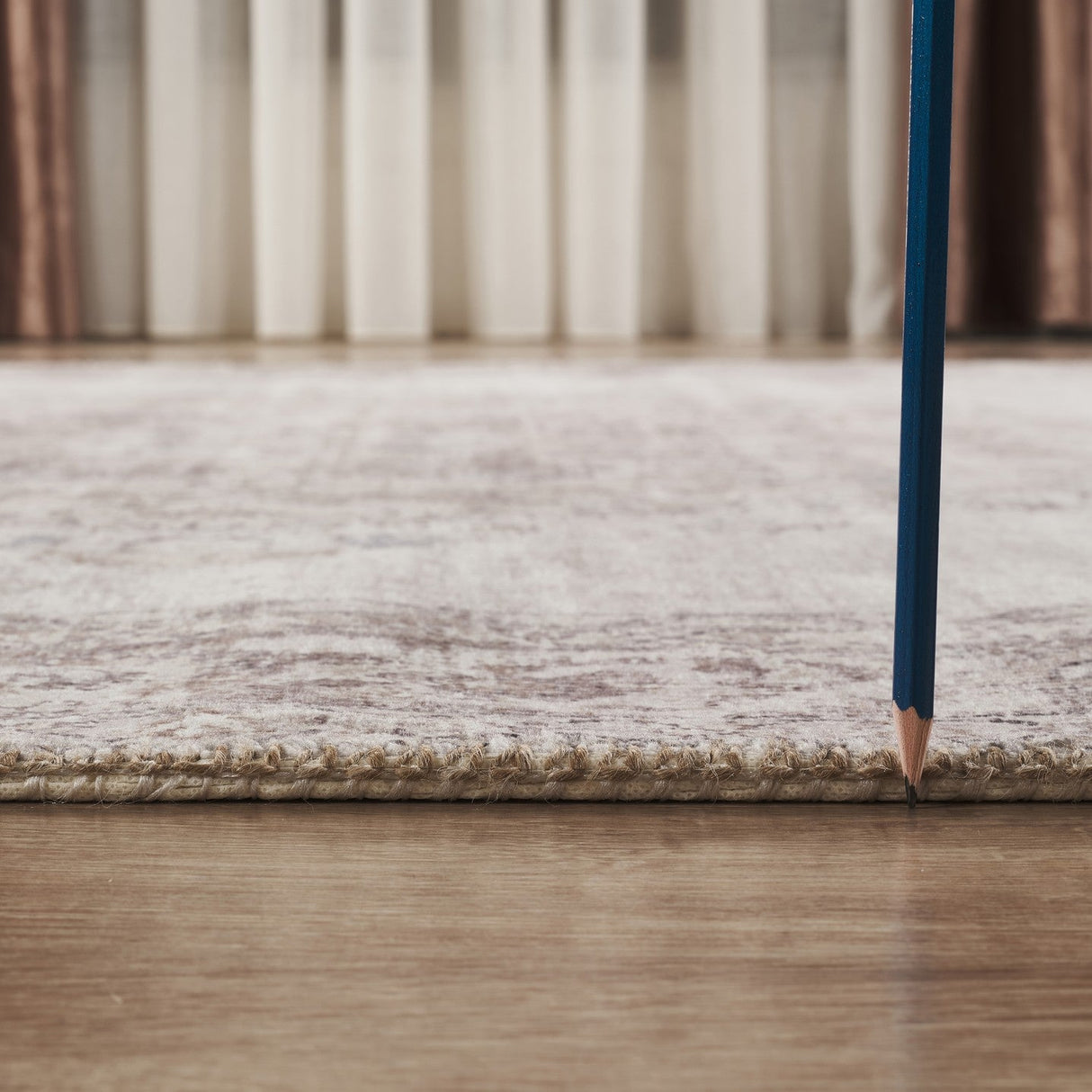 Oxford Collection Medallion Area Rug