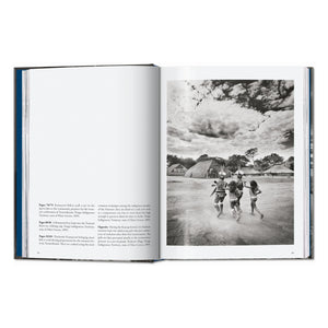 Sebastião Salgado. Amazônia. 45th Ed. (English)