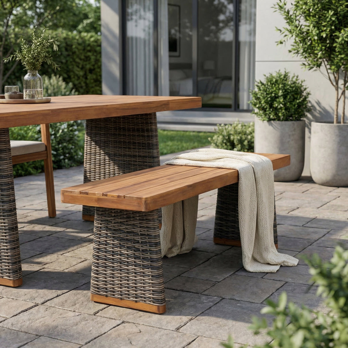 Outdoor 1pcs Acacia Wood Bench, Teak Finish