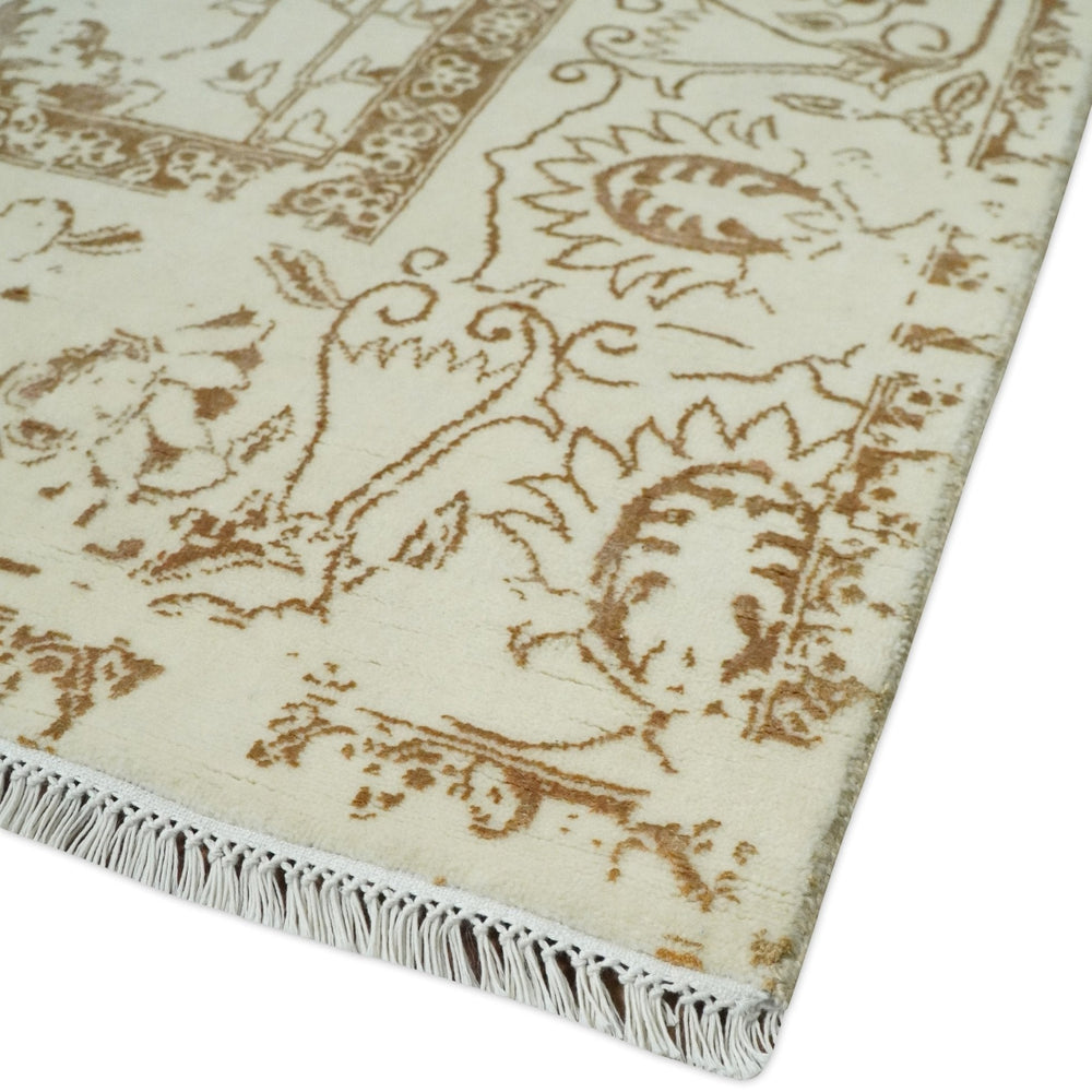 9x12 Fine Hand Knotted Beige and Brown Traditional Vintage Style Wool and Silk Rug