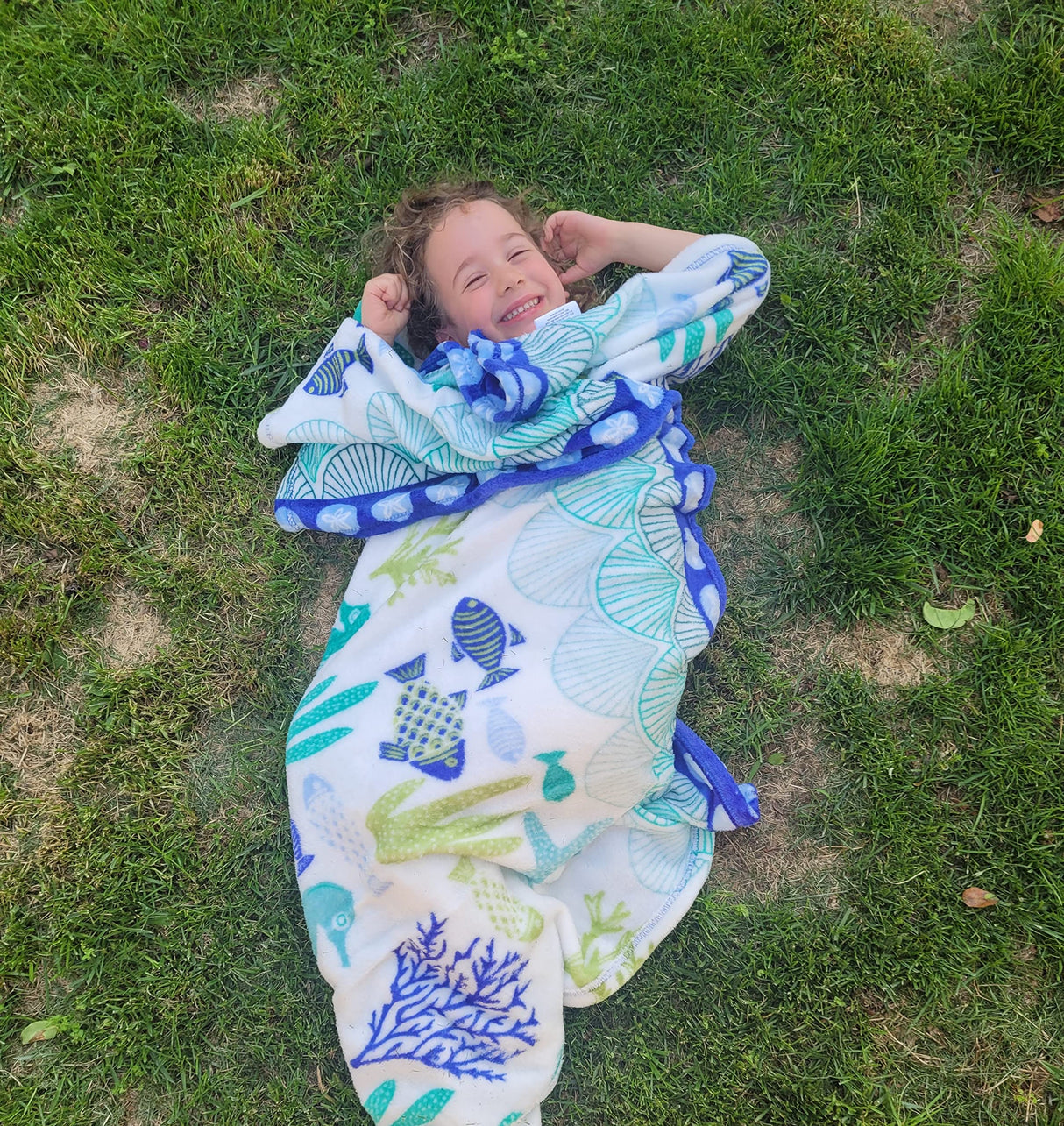 Decor&More Corales de Marina Blue Coral Seahorse Oceanic Microplush Throw Blanket Ocean Blanket for Boys and Girls and Kids of Any Age (50" x 60")