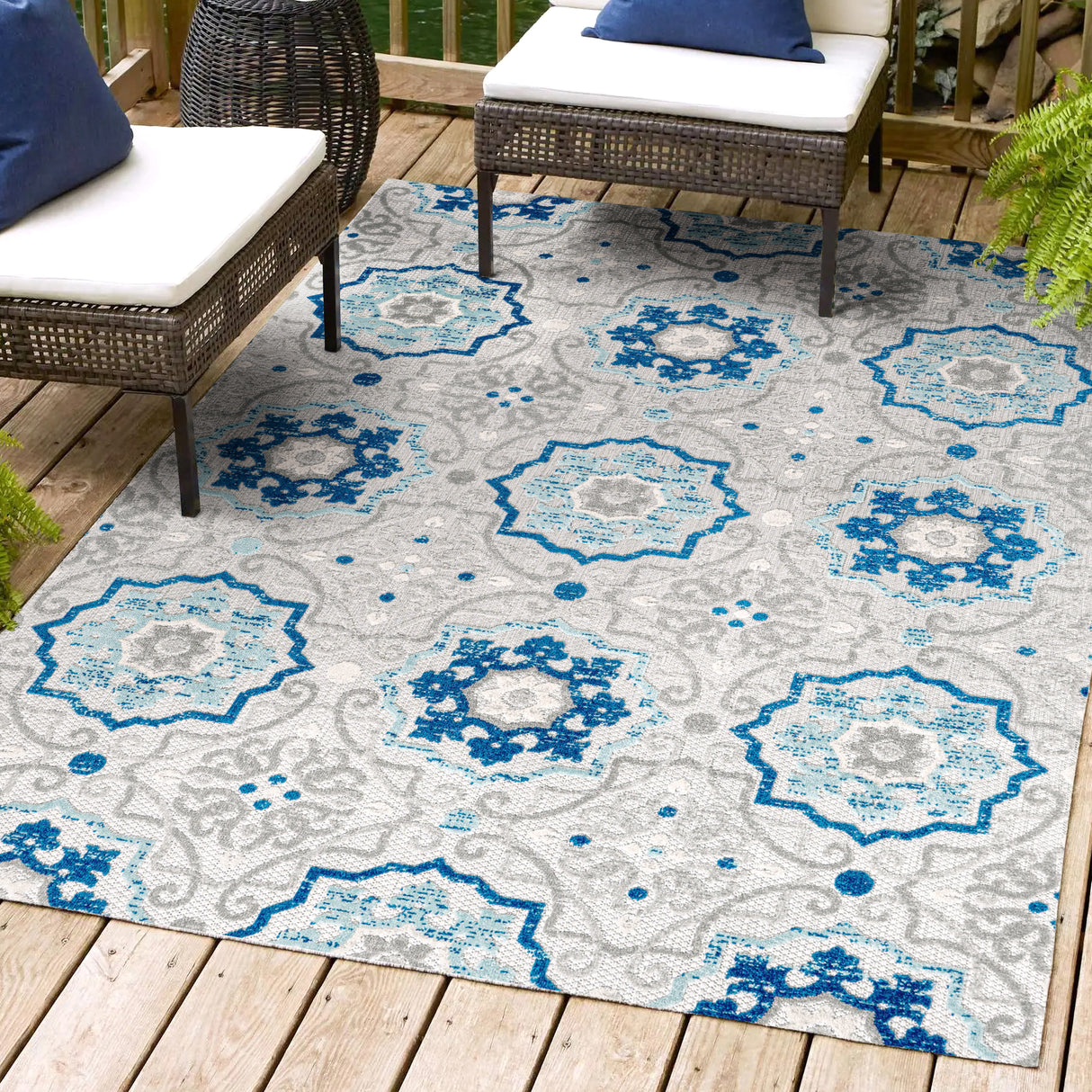 Mediterranean-Medallion-Indoor/Outdoor-Area-Rug-Area-Rugs