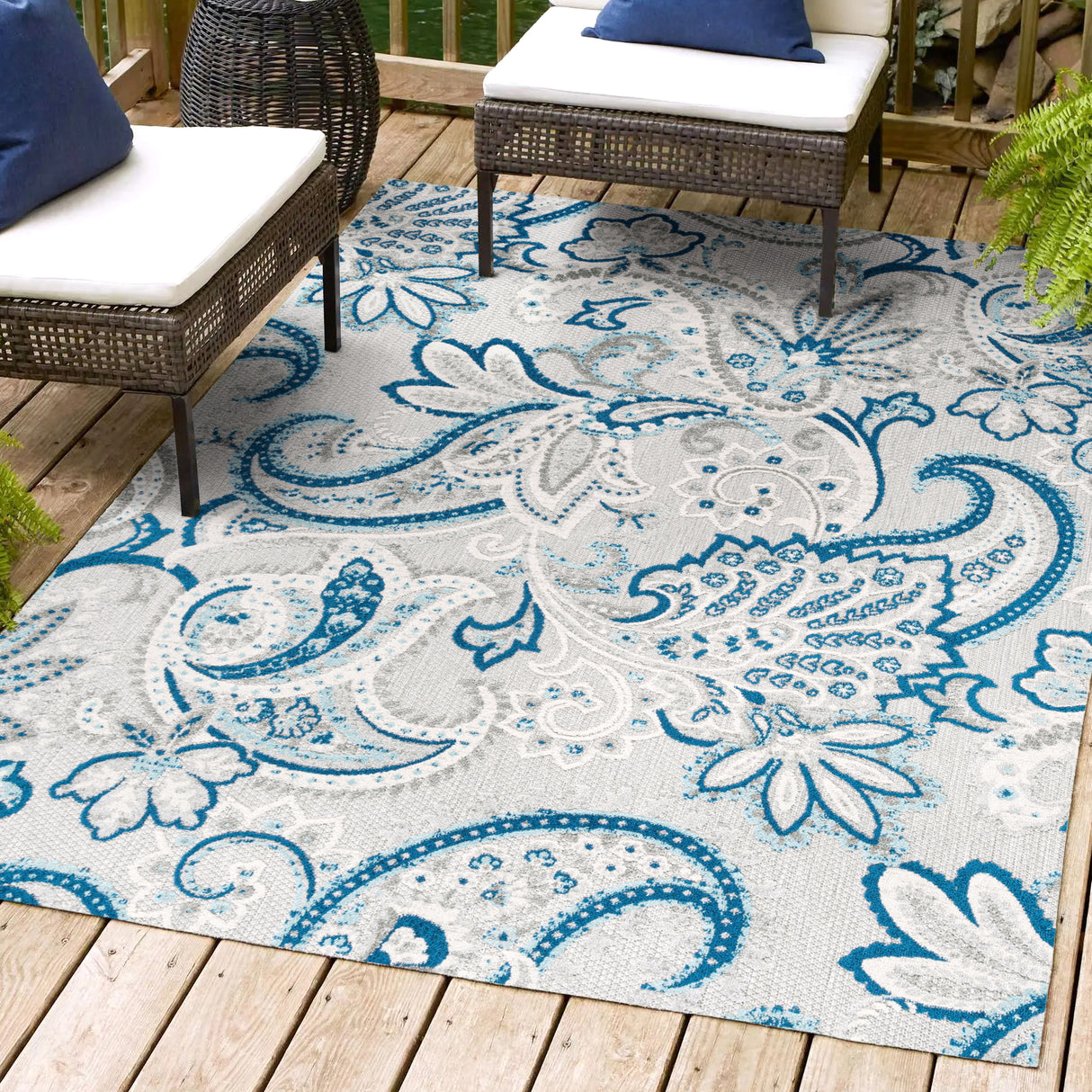 Gordes-Paisley-High-Low-Indoor/Outdoor-Area-Rug-Area-Rugs