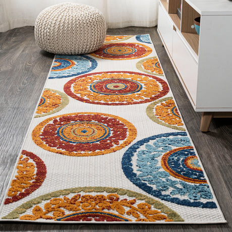 Circus Medallion High-Low Indoor/Outdoor Runner Rug