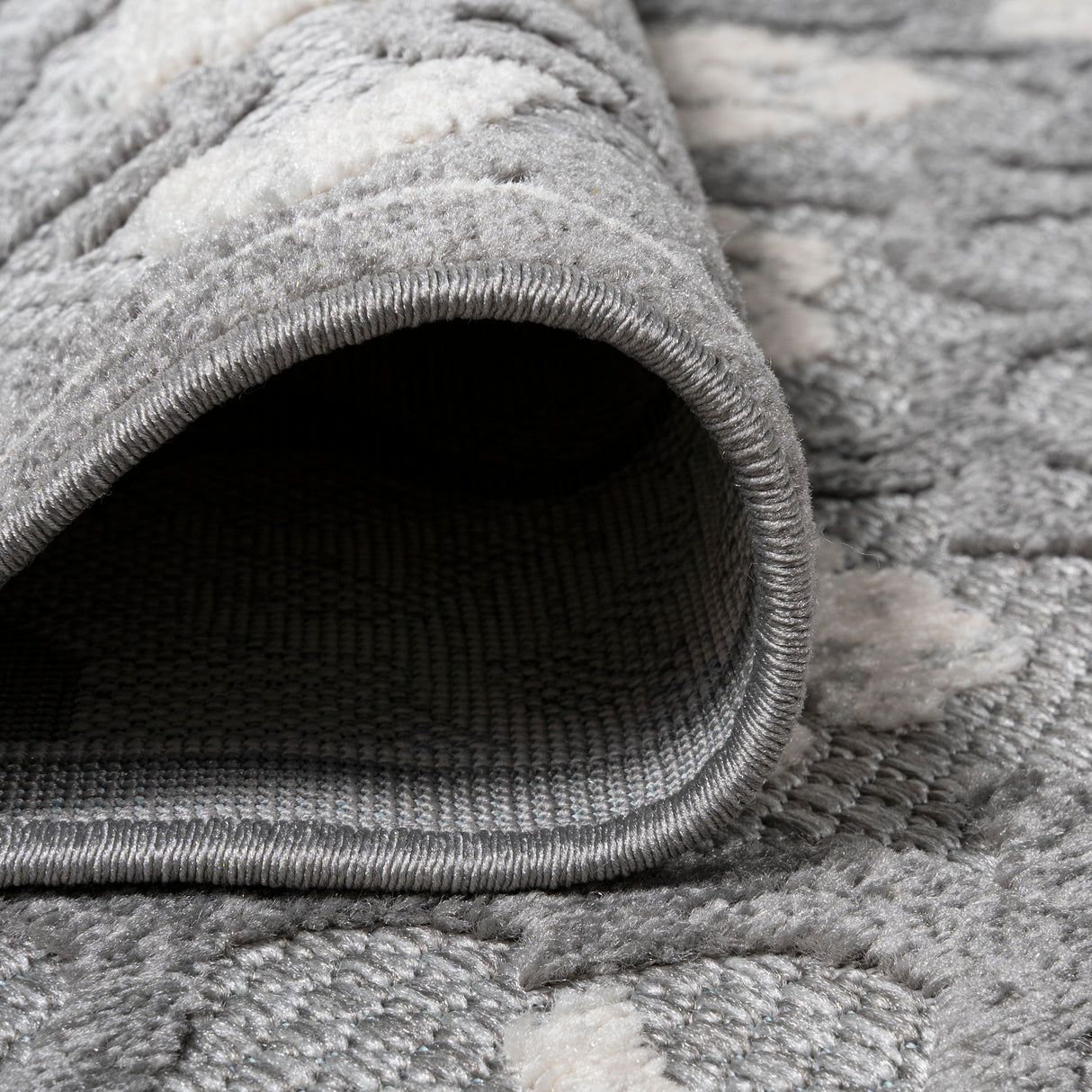 Gallia Tile Trellis High-Low Light Runner Rug