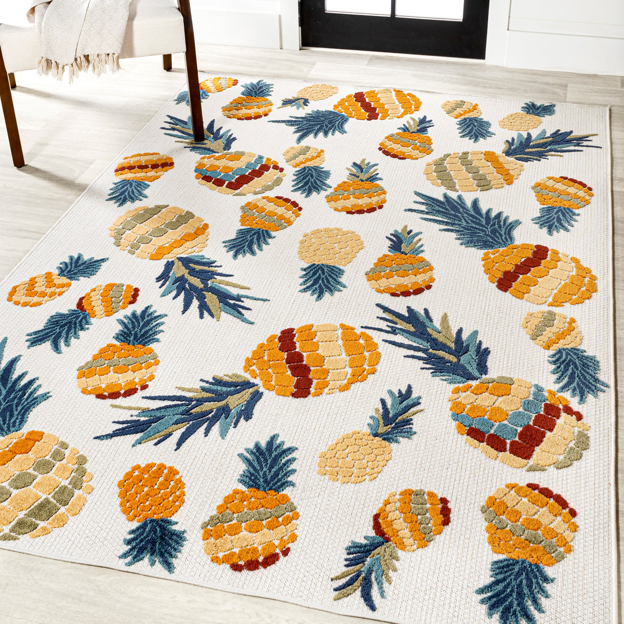 Ananas bold pineapple high-low indoor/outdoor area rug