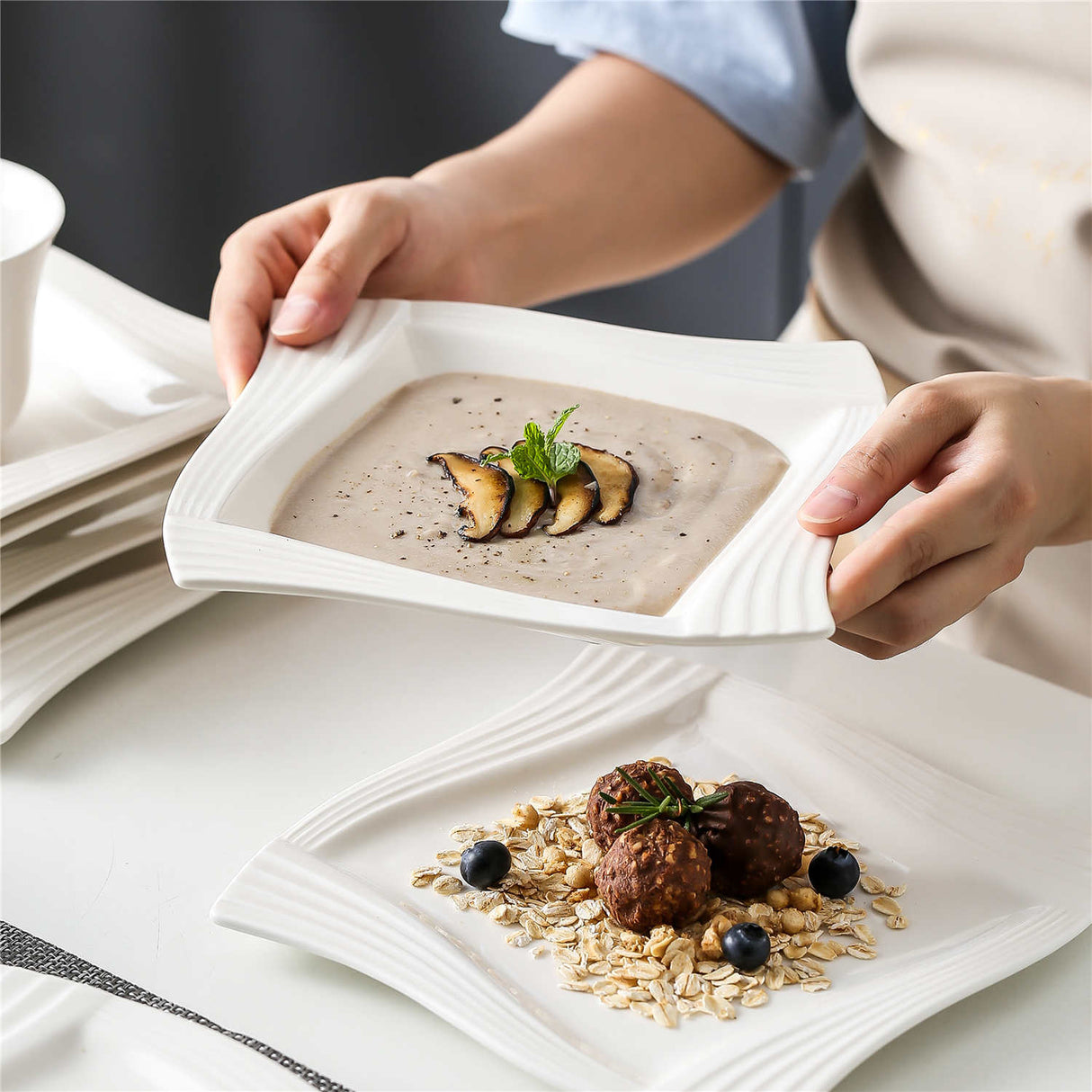 Amparo Marble Grey 30 Piece Dinnerware Set