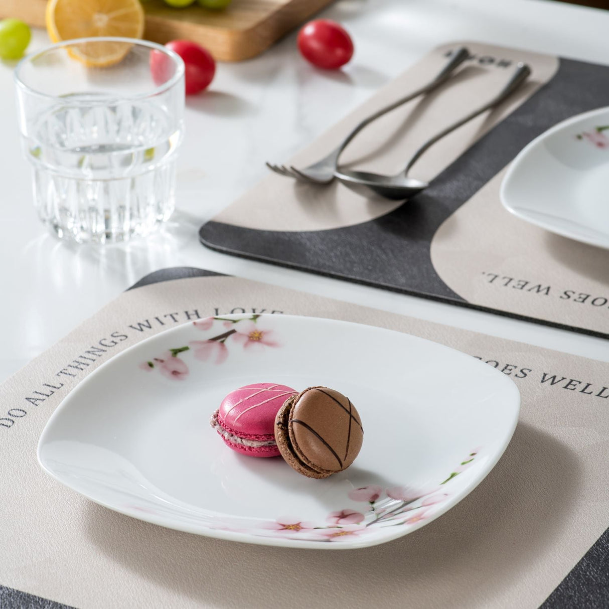 Annie 30 Piece Dinnerware Set For 6