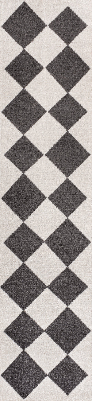 Draper Classic Geometric Diamond Pattern Runner Rug