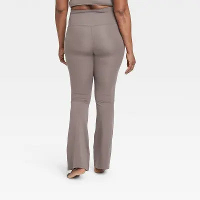 All In Motion Women's Plus Flare Pants UPF 50+ Quick Dry Yoga Pants Pilates
