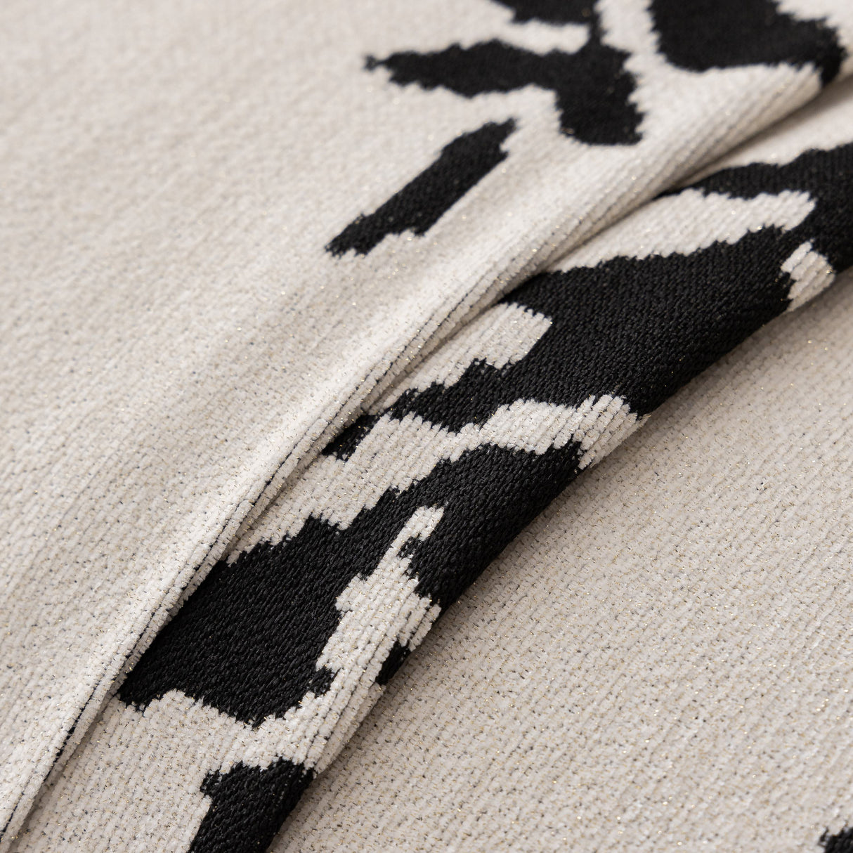 Modern Couch Covers for Couches Large Decorative Throw Blanket with Tassels for Couch