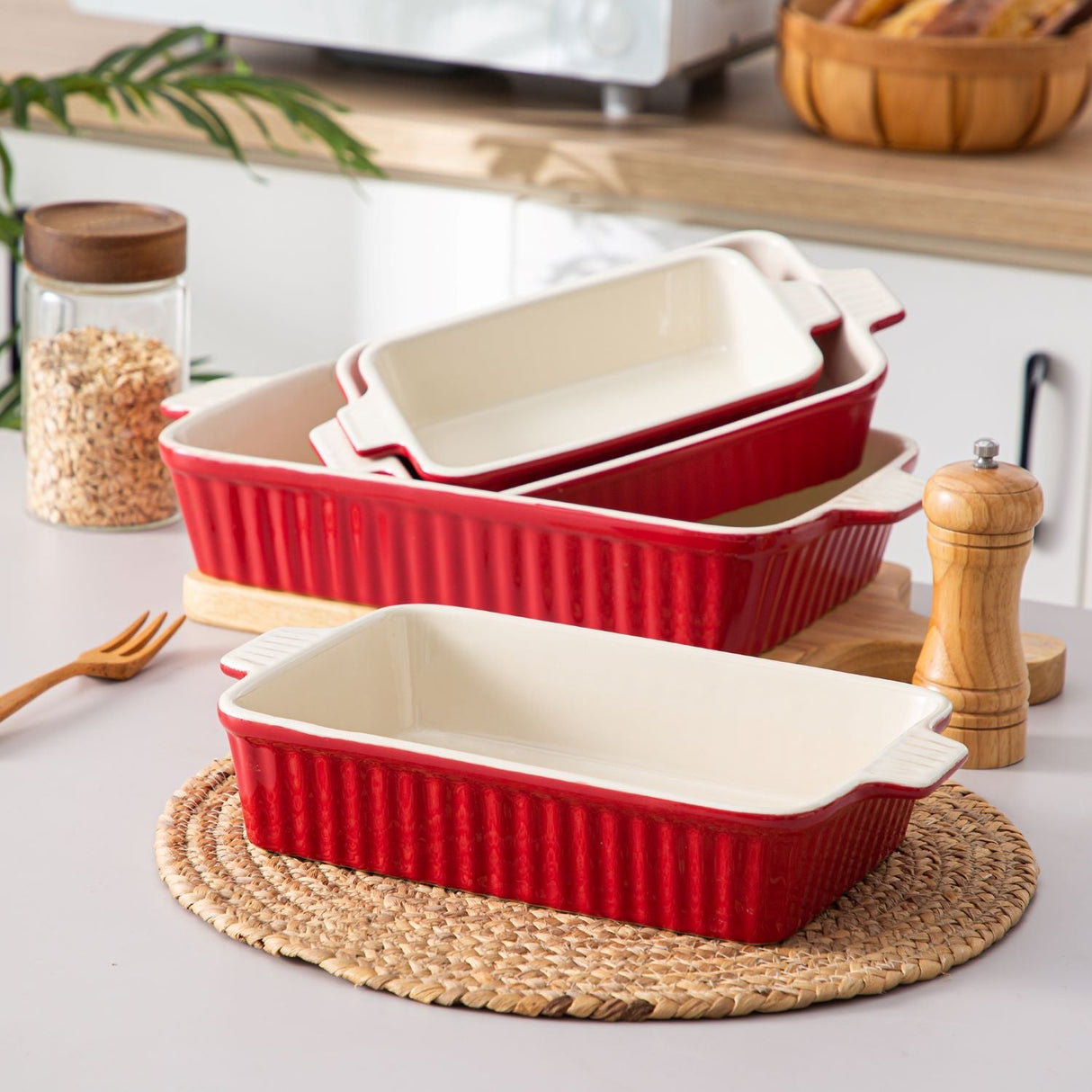Red Bakeware Set of 4 Porcelain Baking Dishes