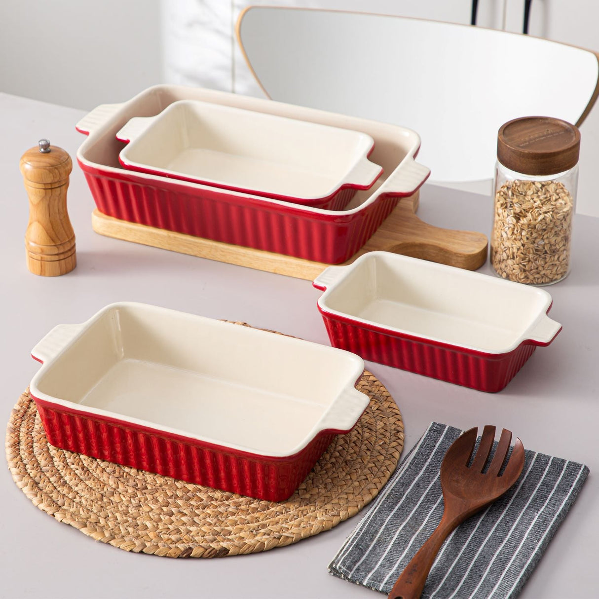 Red Bakeware Set of 4 Porcelain Baking Dishes